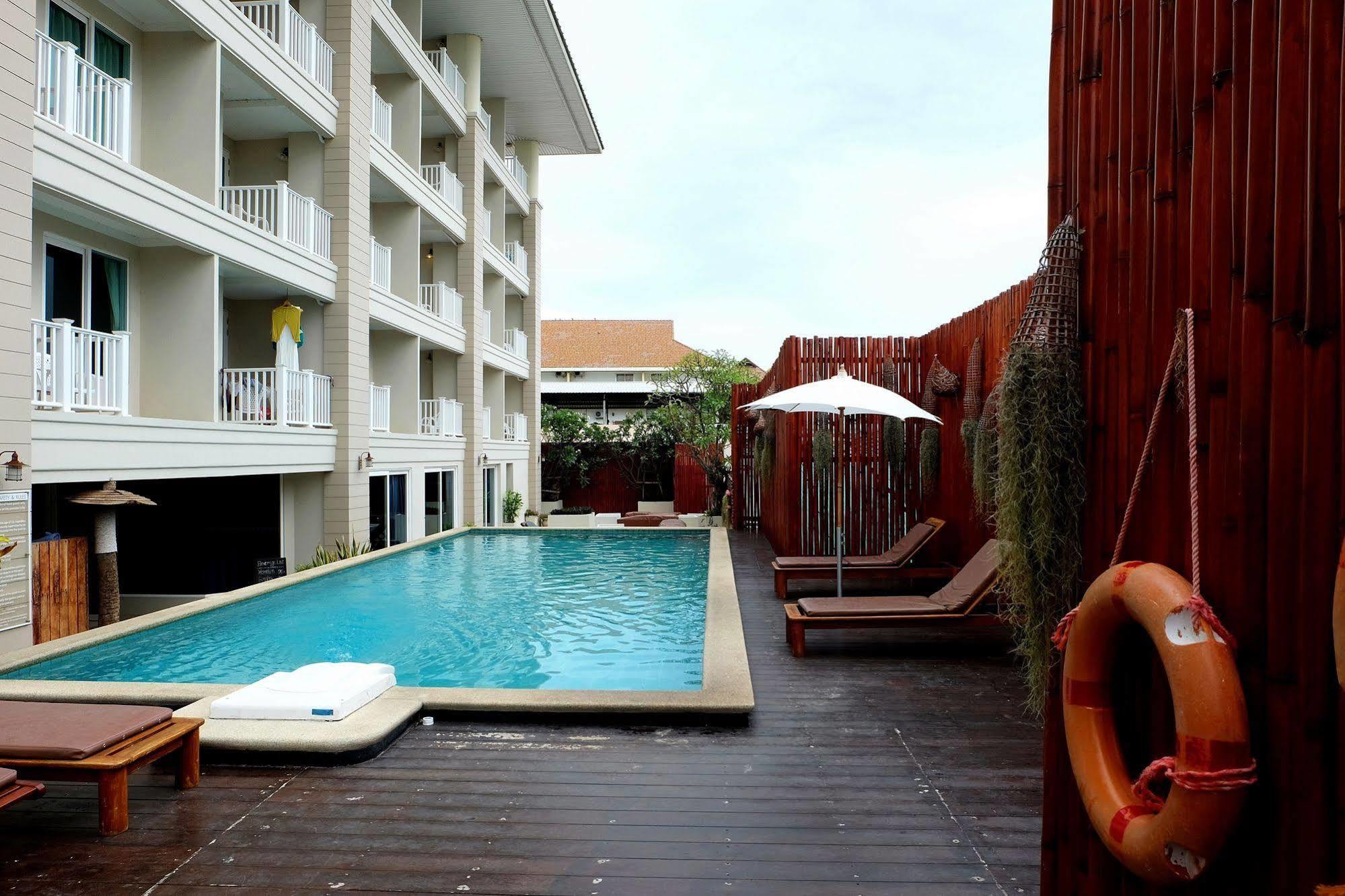 51 Fashion Hotel Hua Hin Exterior photo